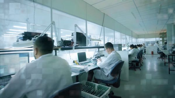 Equipe especializada - Montagem SMD